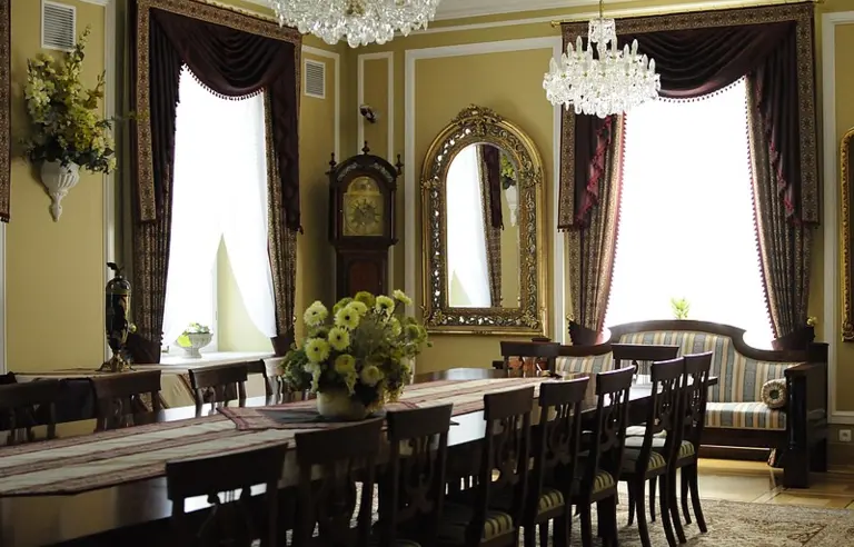 Pałac Pass - zdjęcie 1