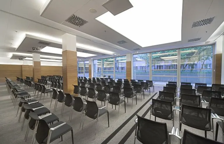 Brain Embassy Postępu - photo 1