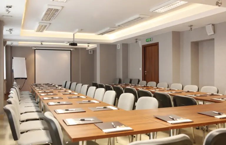 Hotel Iskra - photo 1