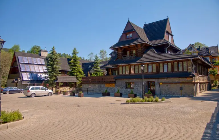 Ośrodek Wypoczynkowy Jastrzębia Turnia - zdjęcie 1