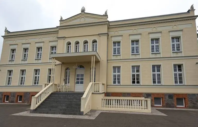 Hotel Spa Akacjowy Dwór - zdjęcie 1