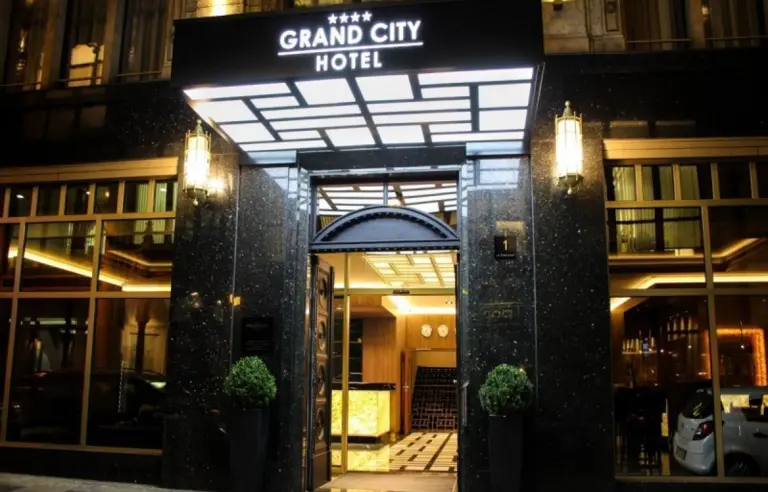 Grand City Hotel Wrocław - zdjęcie 1
