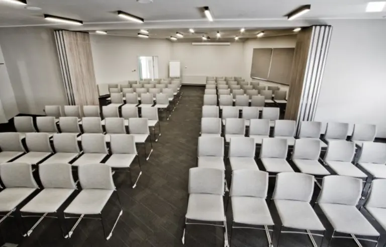 Hotel Edison Poznań - photo 1