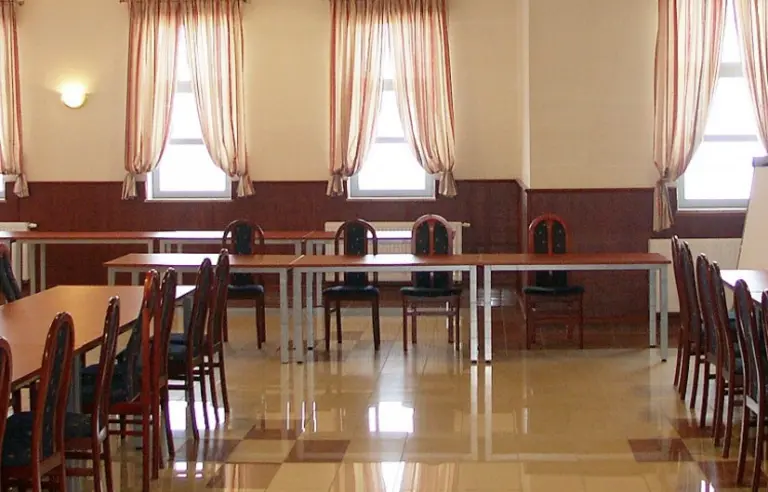 Hotel Autos - zdjęcie 1