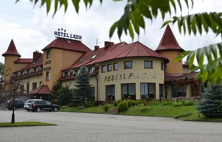 Hotel Restauracja Lech - OBIEKT ZAMKNIĘTY - zdjęcie 1