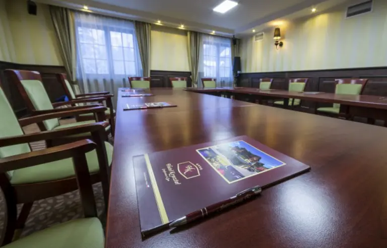 Hotel Kryształ Conference & Spa - zdjęcie 1