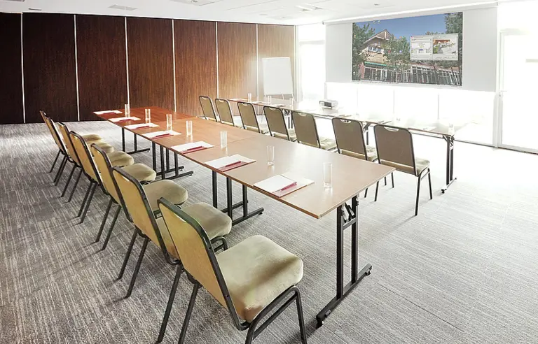 Hotel Kozi Gród - zdjęcie 1