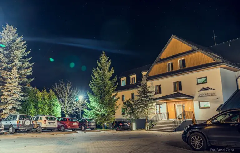 Centrum Wypoczynkowo-Szkoleniowe Jaworzynka - OBIEKT ZAMKNIĘTY - zdjęcie 1