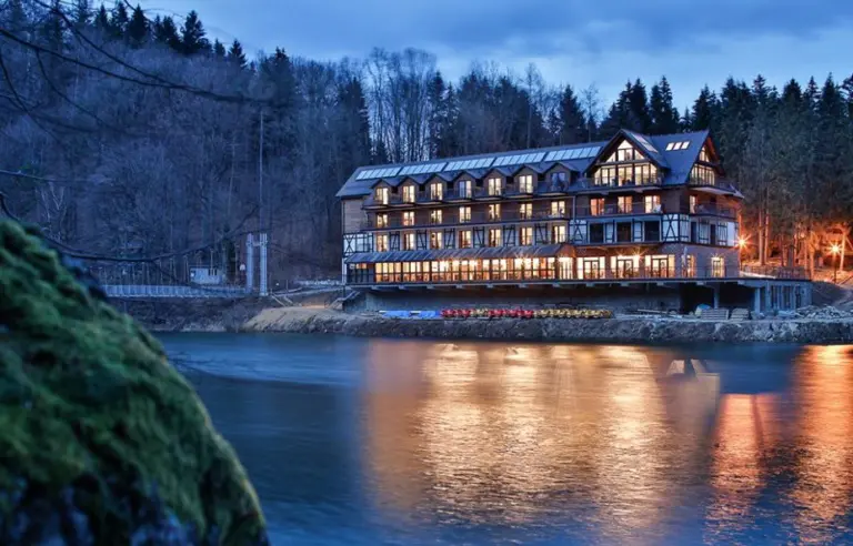 Hotel i Restauracja Maria Antonina Zagorze Slaskie