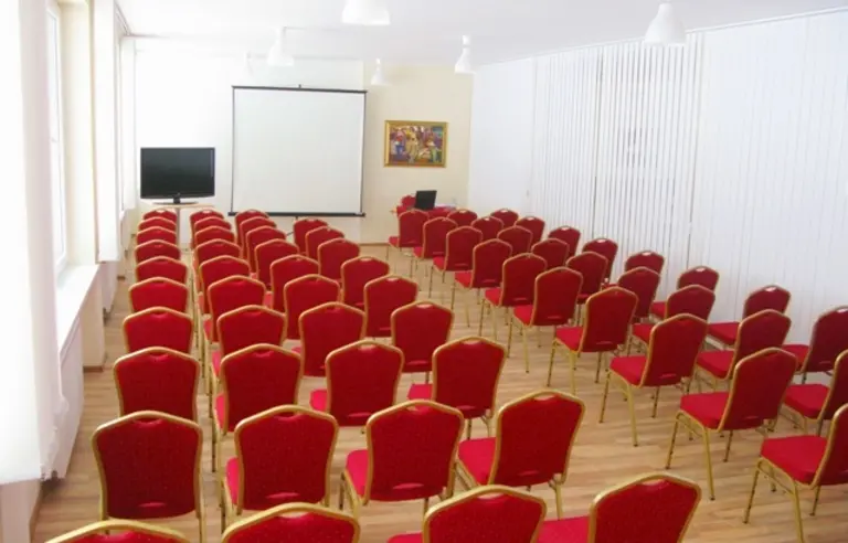 Zajazd i Ośrodek Konferencyjno - Wczasowy "Madohora" - zdjęcie 1