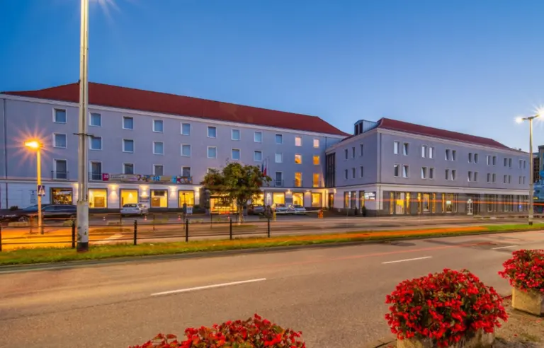 Hotel Gromada Arka Koszalin - photo 1