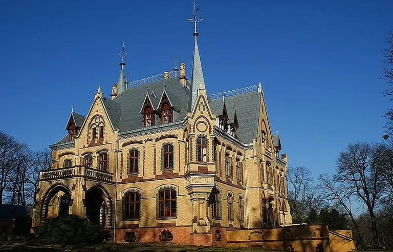 Restauracja Pałac Większyce - zdjęcie 1