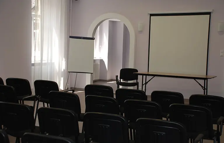 Hotel Bristol Bytom - photo 1