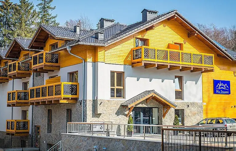 Hotel Na Skarpie - photo 1