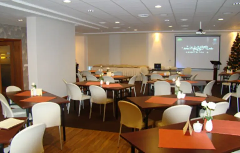 Hotel Kuracyjny - photo 1