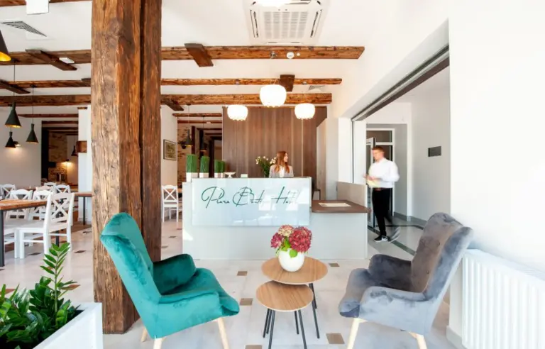 Plaza Boutique Hotel - zdjęcie 1