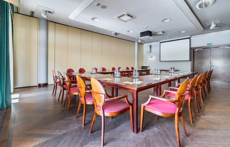 Hotel Pan Tadeusz - photo 1