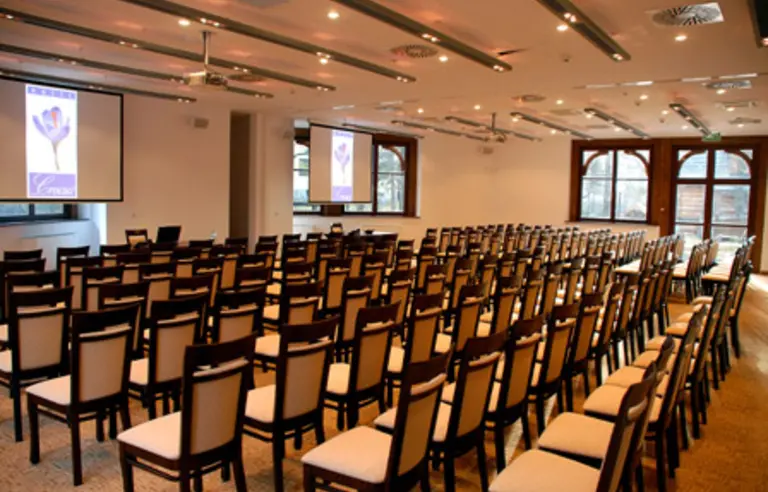 Hotel Crocus - zdjęcie 1