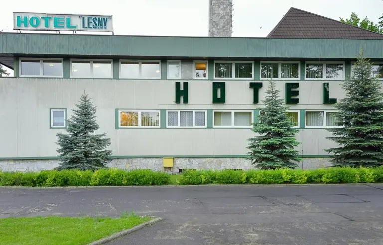 Hotel Leśny Strzelce - photo 1
