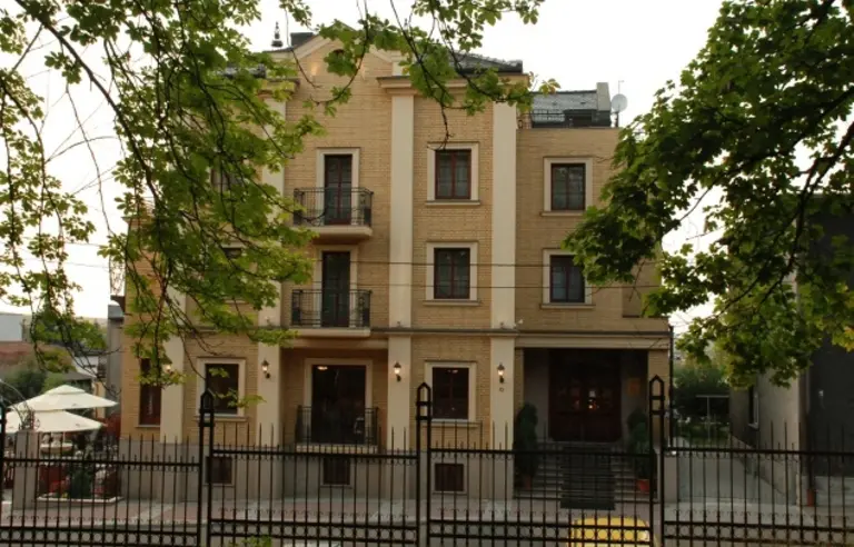 Hotel Pałac Wiśniewski - photo 1