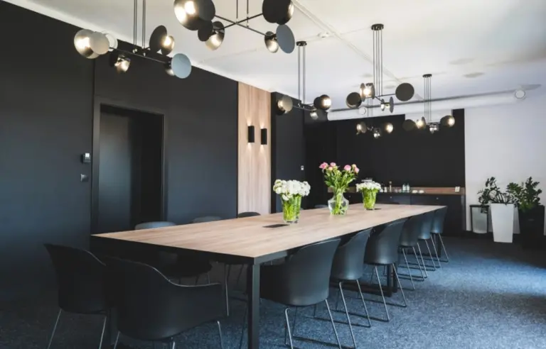 Vanta Business Center - zdjęcie 1