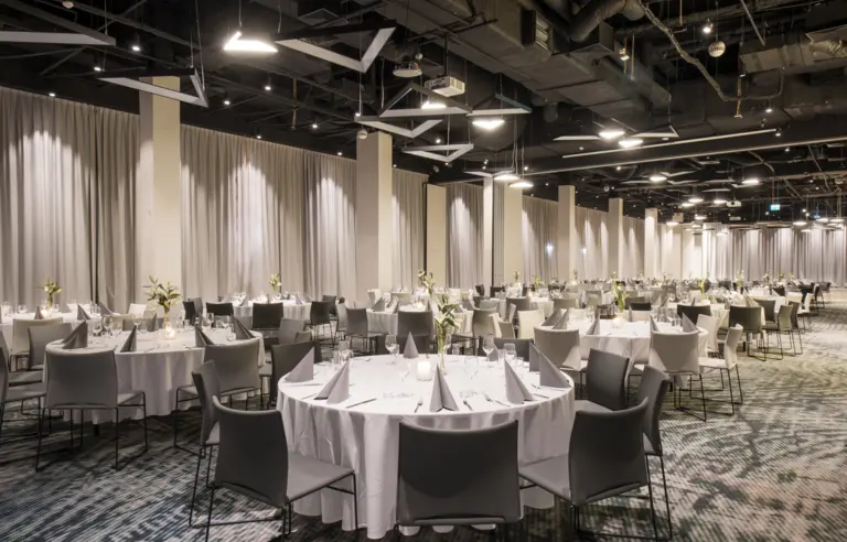 Novotel Poznań Centrum - photo 1