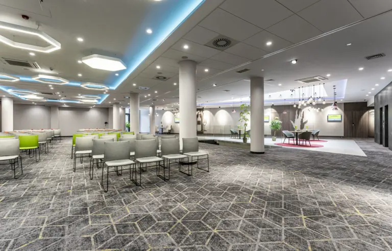 ibis Styles Lublin Stare Miasto - zdjęcie 1