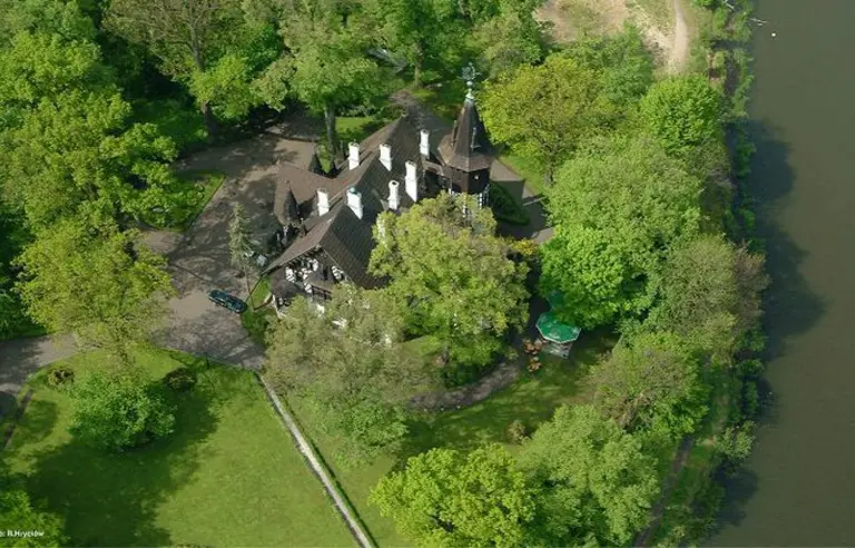 Noma Residence Zameczek Myśliwski Promnice - REMONT - zdjęcie 1