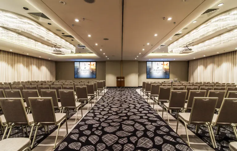 Airport Hotel Okęcie - photo 1