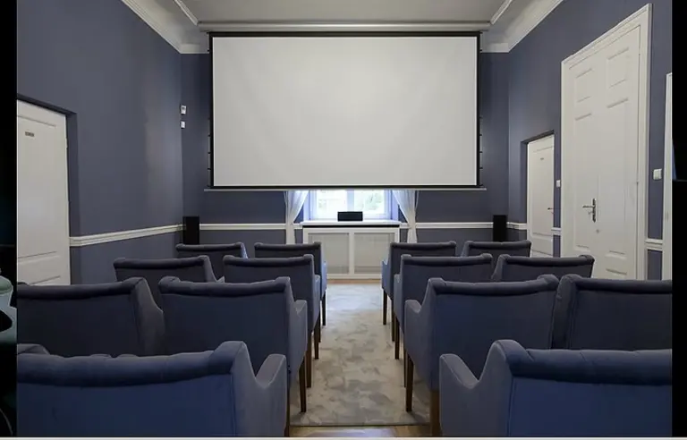 Pałac Cieleśnica - zdjęcie 1