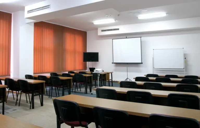 Centrum Konferencyjno-Szkoleniowe Bobrowiecka 9 - zdjęcie 1