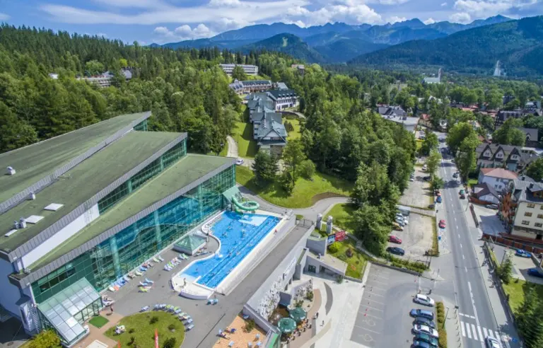 Zespół Pensjonatów Antałówka przy kompleksie Aqua Park Zakopane