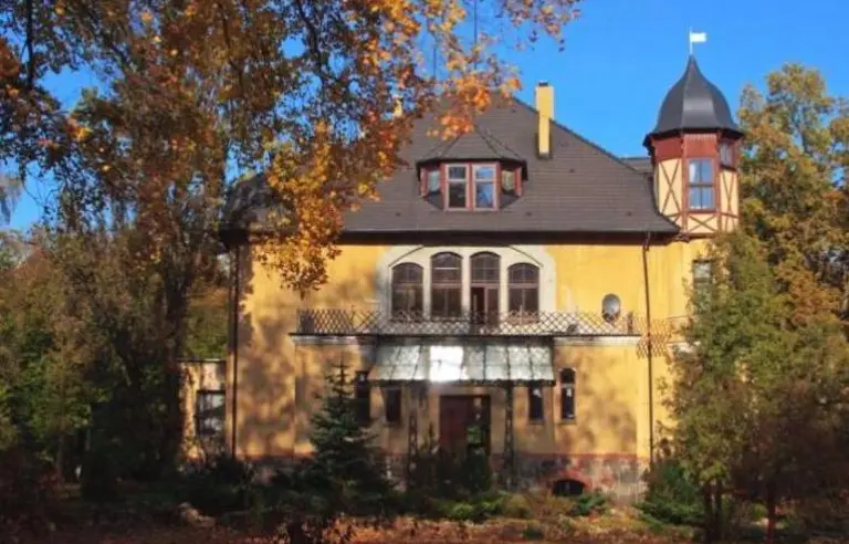 Pałac Monbijou - zdjęcie 1