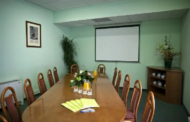 Hotel Polonez - zdjęcie 1