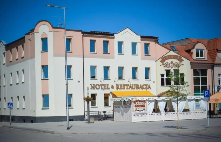 Hotel Witnica (Zajazd Je.. je... Jeleń)