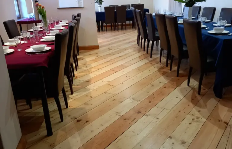 Sala klubowa - aranżacja na bankiet