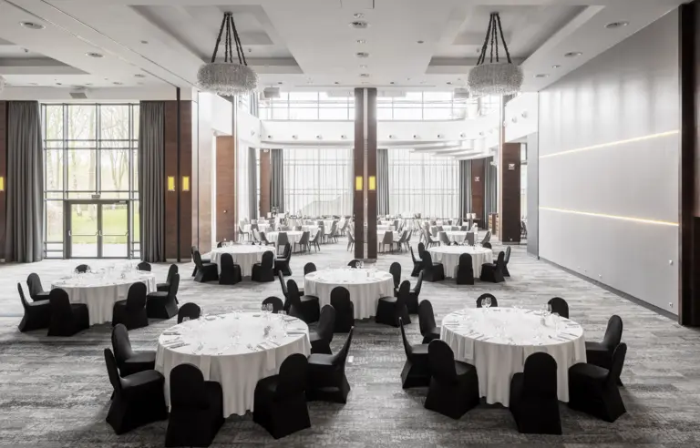 Hotel Warszawianka Centrum Kongresowe - photo 1