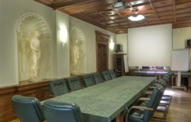 Centrum Szkoleniowe Pałac Bagatela - photo 1