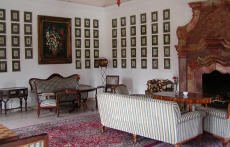 Hotel Krasków - OBIEKT ZAMKNIĘTY - zdjęcie 1