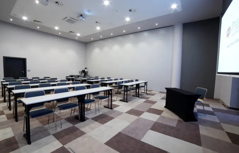 Metropol Hotel Katowice - zdjęcie 1