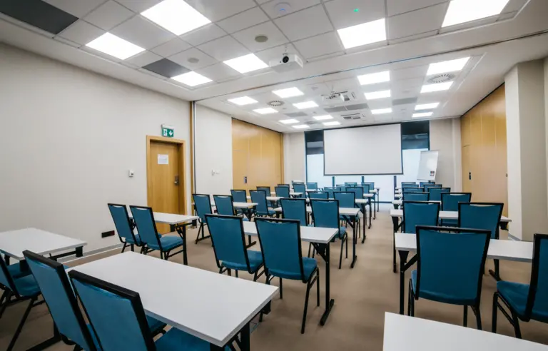 Q Hotel Plus Katowice - photo 1