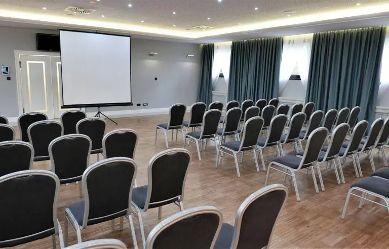 Hotel & Restaurant Garden Olesnica sala konferencyjna