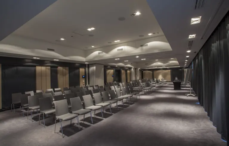 Ilonn Hotel - photo 1