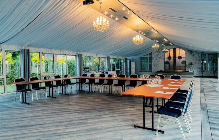 Alpin Hotel z Klasą - photo 1