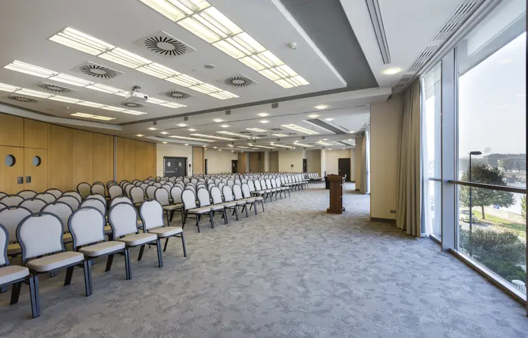 Qubus Hotel Kraków - zdjęcie 1