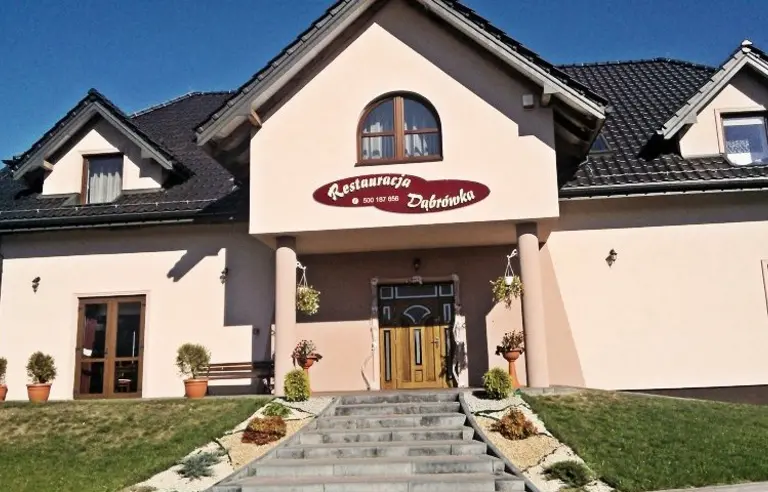 Hotel Restauracja Dąbrówka