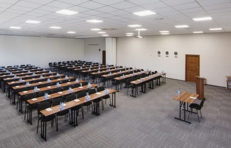 Falenty Biznes i Wypoczynek - photo 1