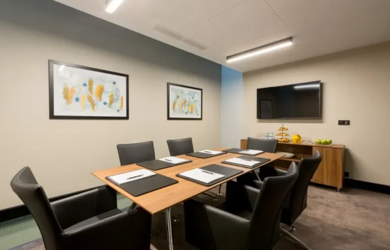 Hotel Grand Ascot - photo 1