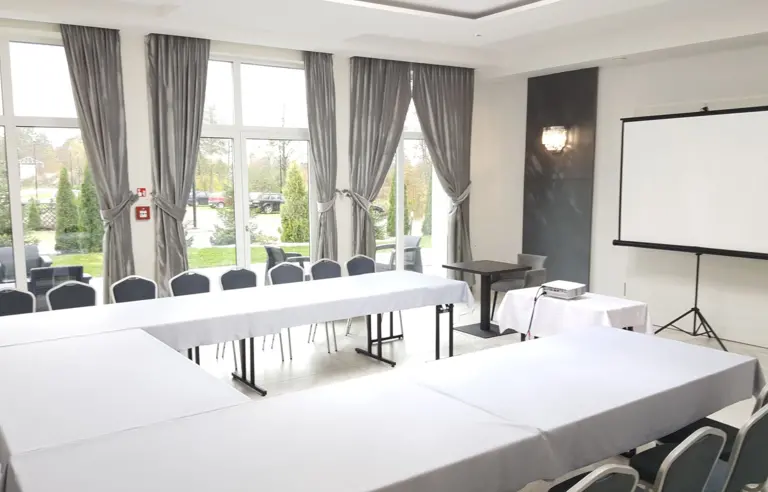 Czarny Staw Hotel - photo 1