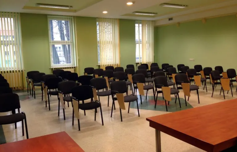 Izba Rzemieslnicza w Opolu sala konferencyjna